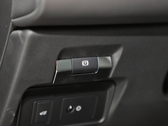 2022款 249PS R-Dynamic SE 性能科技版 5座