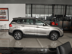 2022款 盛世款 1.6L 手动筑梦版五座