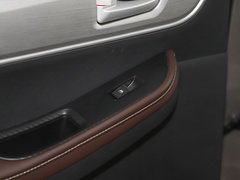 2022款 盛世款 1.6L 手动筑梦版五座