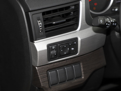 2022款 盛世款 1.6L 手动筑梦版五座