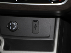 2022款 盛世款 1.6L 手动筑梦版五座