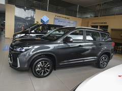 2022款 盛世款 1.6L 手动追梦版五座