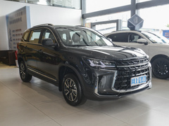 2022款 盛世款 1.6L 手动追梦版五座