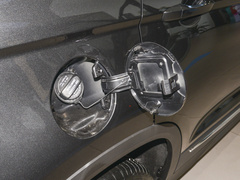 2022款 盛世款 1.6L 手动追梦版五座