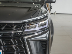 2022款 盛世款 1.6L 手动追梦版五座