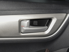 2022款 盛世款 1.6L 手动追梦版五座