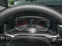 2022款 盛世款 1.6L 手动追梦版五座