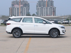 2022款 1.8TD DCT白金尊贵型