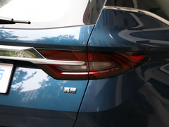2022款 1.8TD DCT白金尊贵型