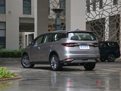 2022款 1.8TD DCT白金尊贵型