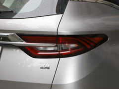 2022款 1.8TD DCT白金尊贵型