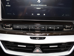 2022款 1.8TD DCT白金尊贵型