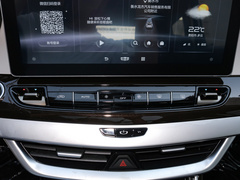 2022款 1.8TD DCT白金豪华型