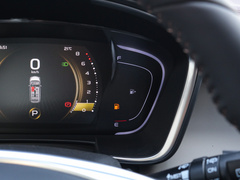 2022款 1.8TD DCT白金豪华型