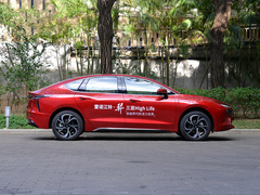 2021款 500km 光耀豪华 长续航版