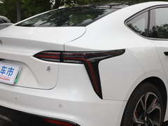 2021款 450km 光耀豪华 双电机版