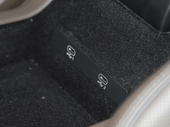 2022款 55 TFSI quattro S-line 志远型流晶套装