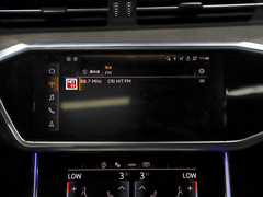 2022款 55 TFSI quattro S-line 志远型流晶套装