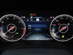 2022款 2.0T DCT两驱智联旗畅版 五座