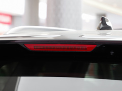 2022款 2.0T DCT两驱智联旗畅版 七座