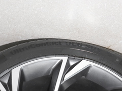 2021款 2.0T Halo 六座