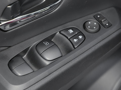 2022款 1.5L XV CVT豪华版