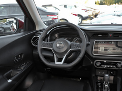 2022款 1.5L XV CVT豪华版