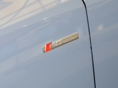 2022款 40 TFSI RS套件燃速型