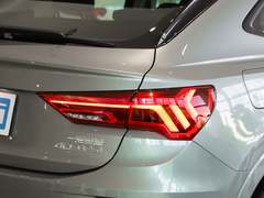 2022款 40 TFSI 时尚型 