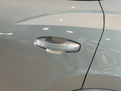 2022款 40 TFSI 时尚型 