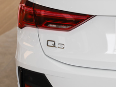 2022款 40 TFSI 时尚型 