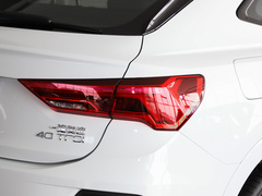 2022款 40 TFSI 时尚型 