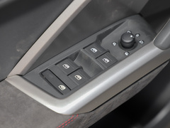 2022款 40 TFSI RS 套件燃速型 