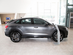 2022款 45 TFSI quattro 时尚型 