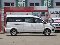 2021款 1.5L 客车旅行狮 6座