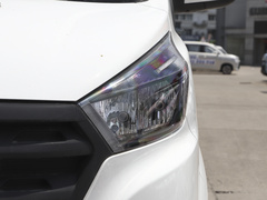 2021款 1.5L 客车旅行狮 6座
