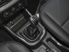 2021款 1.5L 客车旅行狮 6座