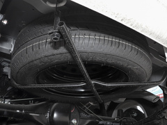 2021款 1.5L 客车旅行狮 6座
