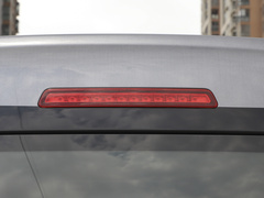 2021款 1.5L 客车旅行狮 7座
