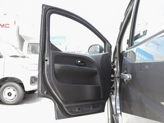 2021款 1.5L 客车旅行狮 7座