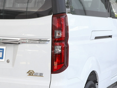 2021款 1.5L 客车工程狮 6座