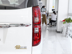 2021款 1.5L 客车工程狮 6座