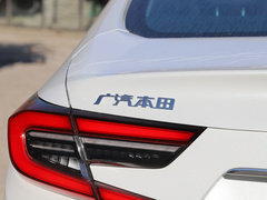 2022款 锐・混动 2.0L 锐领版