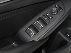 2022款 锐・混动 2.0L 锐领版