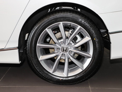 2022款 260TURBO 豪华版