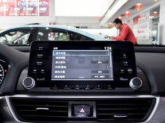 2022款 260TURBO 舒适版