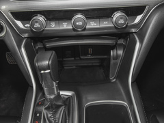 2022款 260TURBO 舒适版