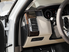 2022款 3.0 L6 400PS 传世加长经典版
