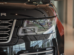 2022款 3.0 L6 400PS 尊崇创世加长版