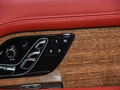 2022款 3.0 L6 400PS 尊崇创世加长版